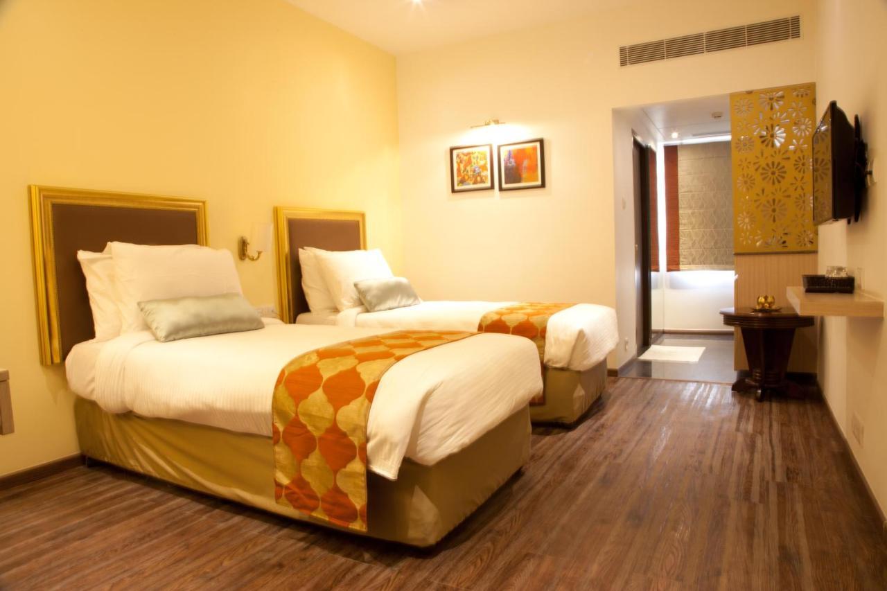 Hotel Sabareesh Park Madurai Bagian luar foto
