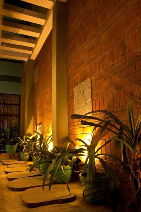 Hotel Sabareesh Park Madurai Bagian luar foto